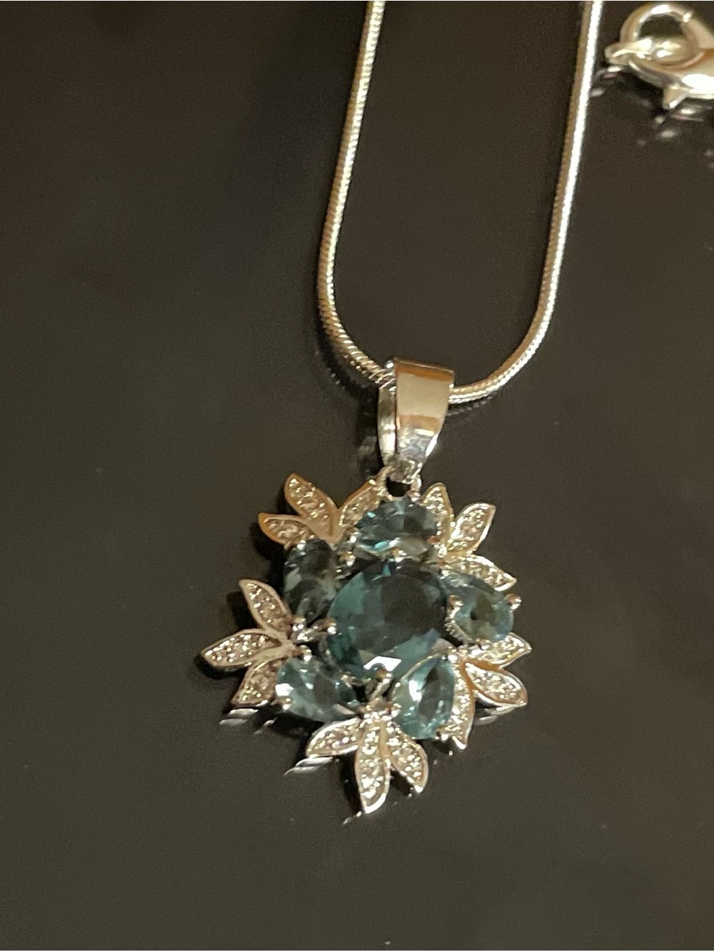 Sterling Silver 925 Blue Topaz Floral Pendant Necklace